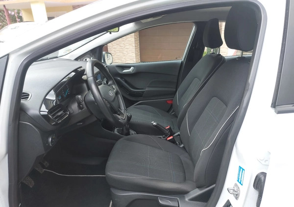 Ford Fiesta cena 34700 przebieg: 81600, rok produkcji 2018 z Poniec małe 191